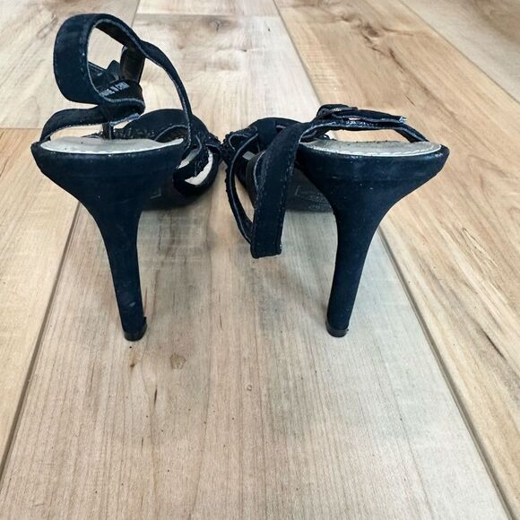 EUC Madeline Stuart 4" Black Strappy Beaded/Gem Heel-Sandal Size 7M - Picture 6 of 16